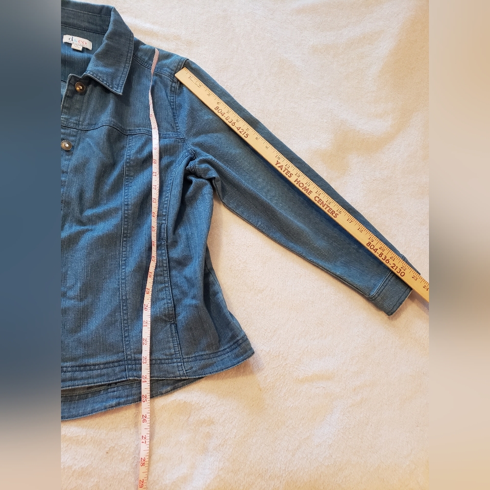 Vintage Denim & Co. Blue Jean Jacket Embellished Buttons Womens Size Large - Picture 6 of 6